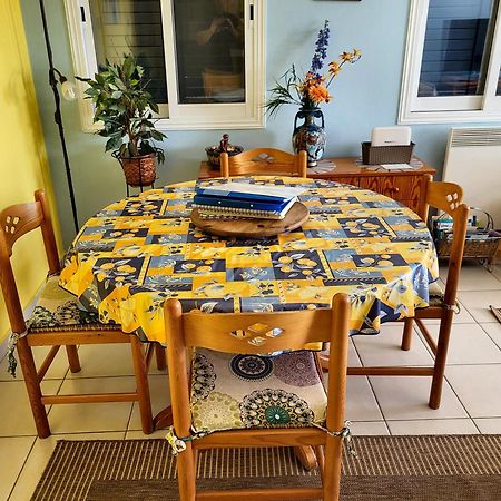 Award-Winning 3-Bedroom Apartment Near Beach Paphos Exterior photo